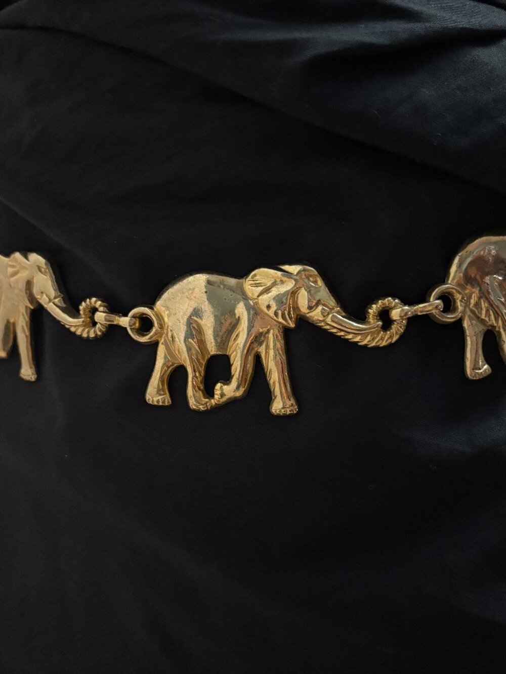 Gold Tone Elephant Link Chain Belt Lion Medallion Charm Adjustable 40" Statement